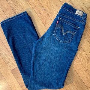 Levi’s Perfectly Slimming Straight 512 Blue Jeans